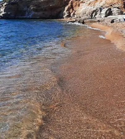 Borgo Thassos Apartman Asztrída